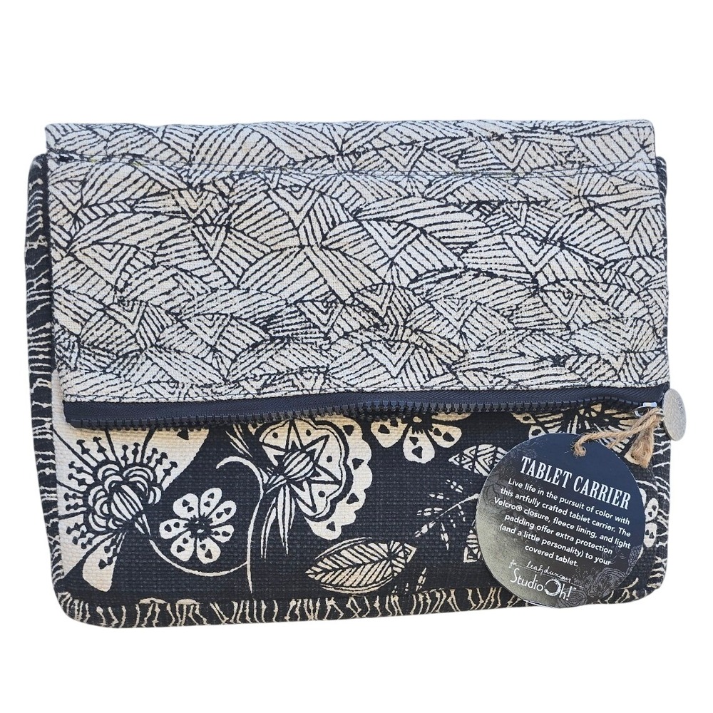 Studio Oh Leah Duncan Midnight Blooms Tablet Carrier Sleeve Padded Black Cream